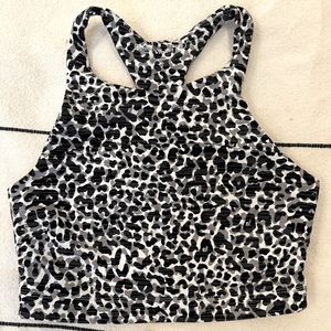 Outdoor Voices Snow Leopard Move Free Crop Top Size Small